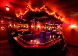 脱衣舞俱乐部 第一季